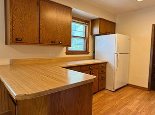 726 11th St N, Fargo, ND 58102