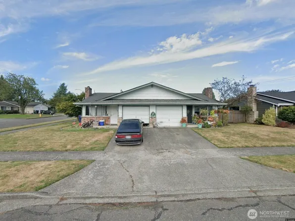 962 Martin Way, Enumclaw, WA 98022