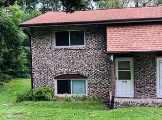 1103 12th Ave, Coralville, IA 52241