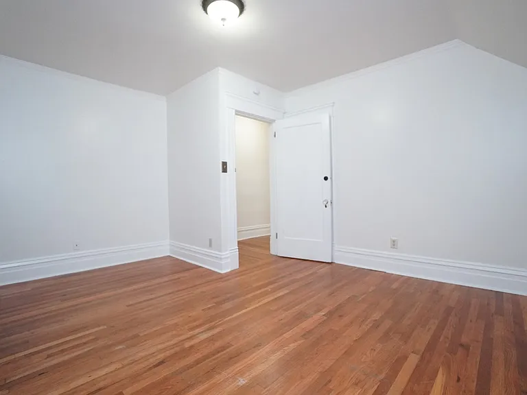 2389 W Boise Ave — Photo 46