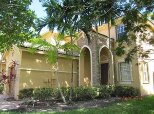 15414 SW 8th Ln, Miami, FL 33194