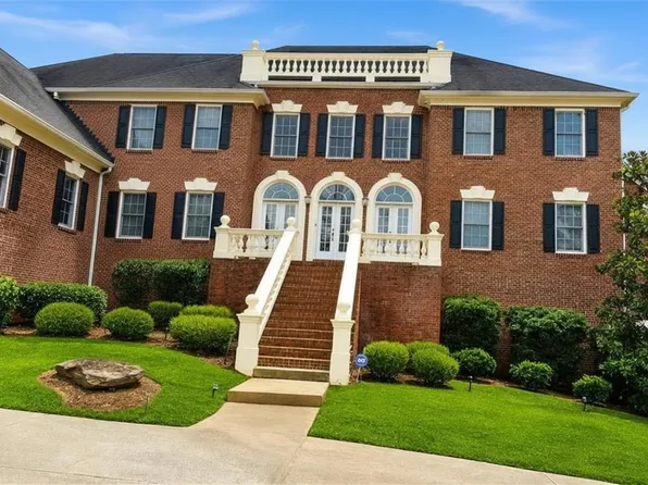 2385 Hopewell Plantation Dr, Milton, GA 30004