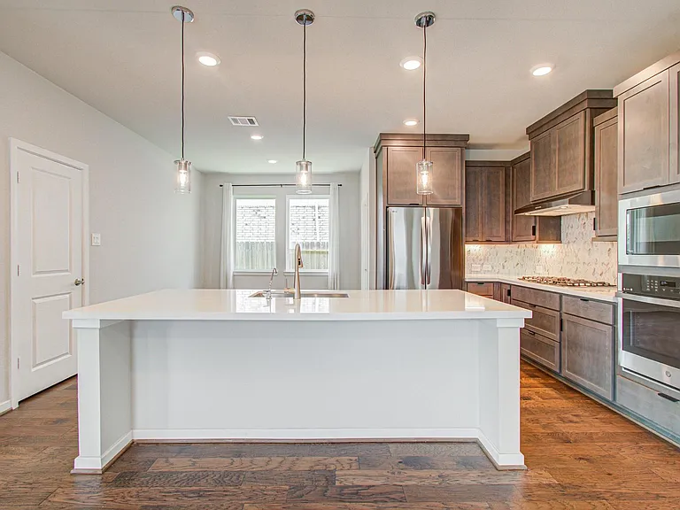 21118 Vancherry Dr — Photo 13