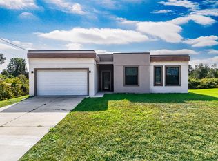 679 Windermere Dr, Lehigh Acres, FL 33972