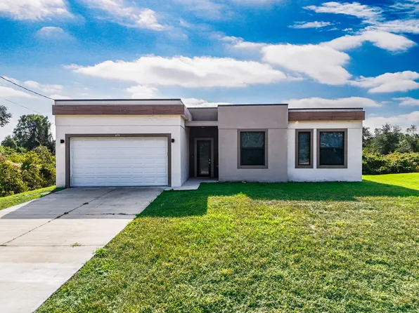 679 Windermere Dr, Lehigh Acres, FL 33972