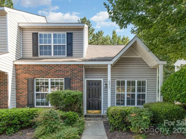 6017 Cougar Ln, Charlotte, NC 28269