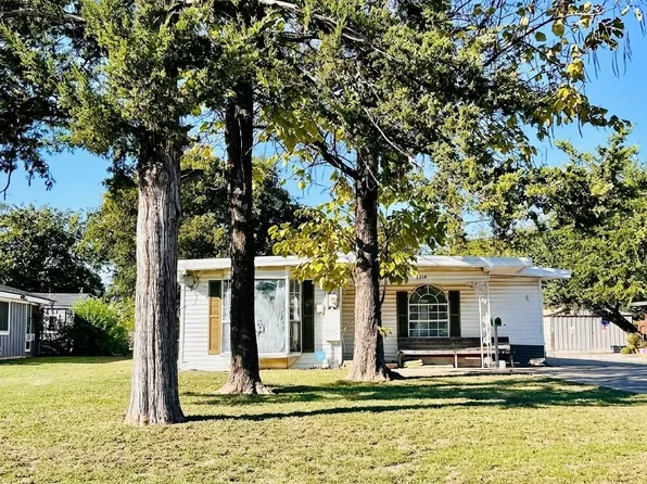 1819 E May St, Sherman, TX 75090
