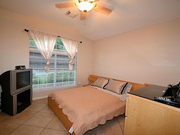 4th image of 3122 Amber Meadow Dr