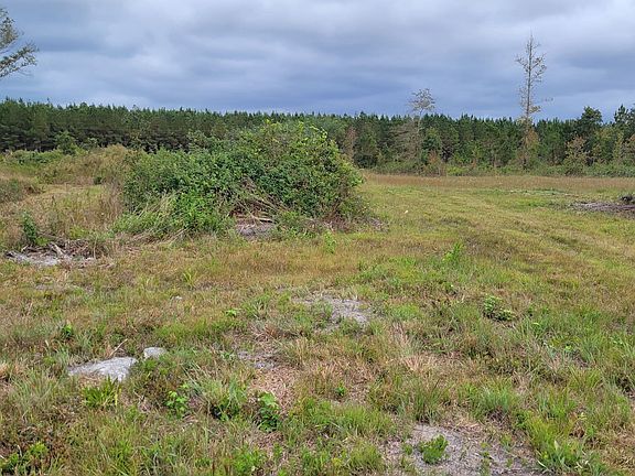2nd image of 88 Rogers Break Rd