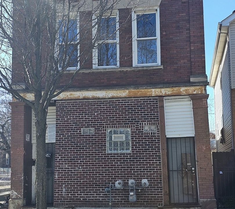 2nd image of 1512 S Karlov Ave