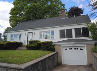 97 Mount Vernon St, Lawrence, MA 01843