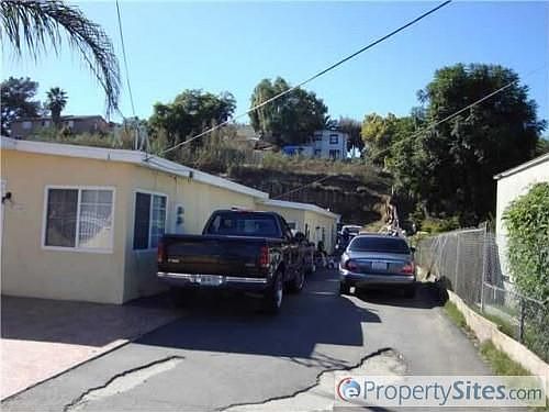 2nd image of 310 S 33rd St #312