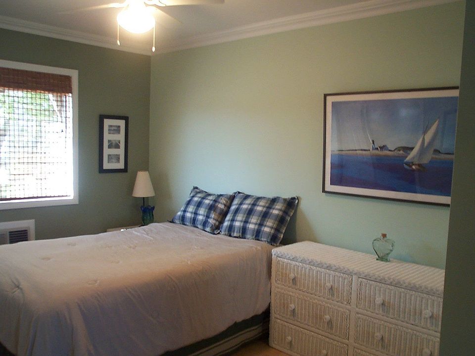 2nd image of 1901 Bay Blvd APT 102