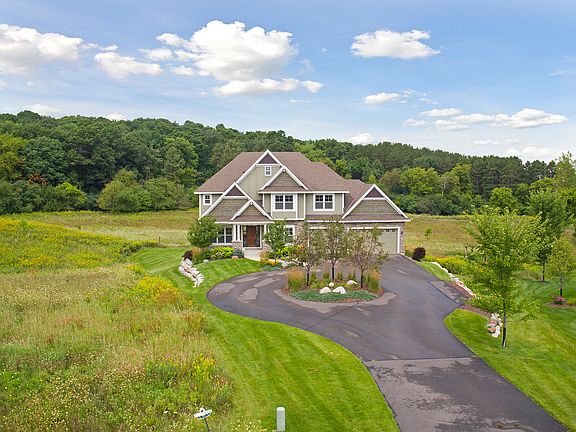 3rd image of 3538 Osgood Cir N