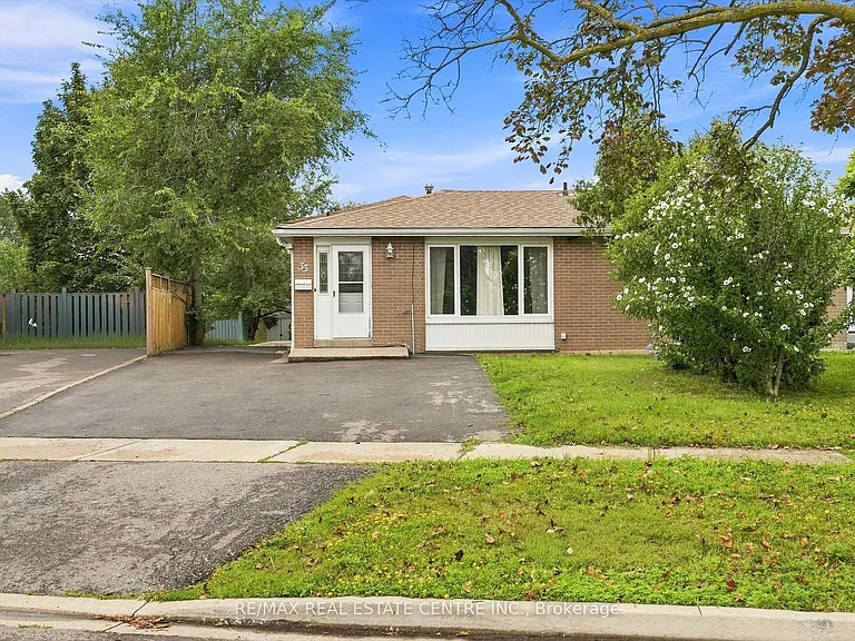 33 Garside Cres #MAIN — Photo 2