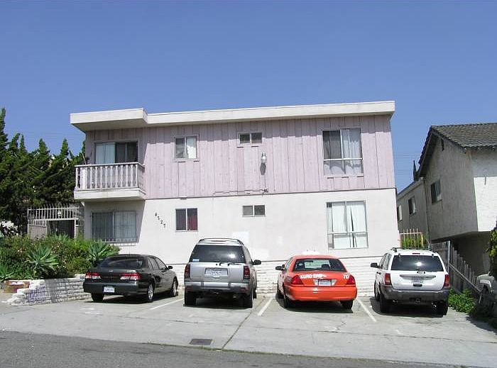 2nd image of 4227 49th St APT 1