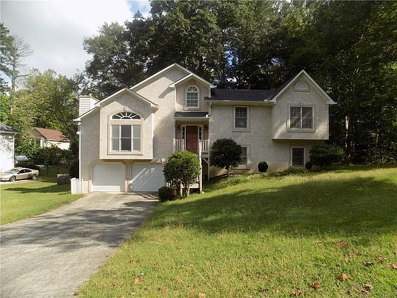 2nd image of 2523 Lorne Ct SW