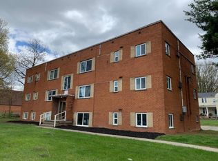 1165 W Galbraith Rd, Cincinnati, OH 45231