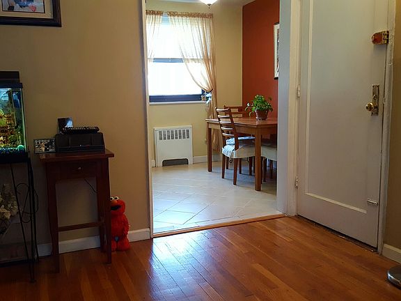 Hardwood Floors throughout