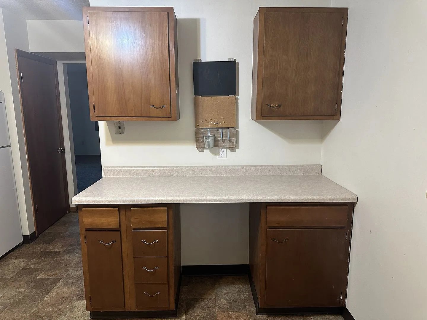 1003 - 1005 Parkway Drive — Photo 3