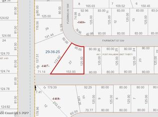 598 Fairmont St SW, Palm Bay, FL 32908