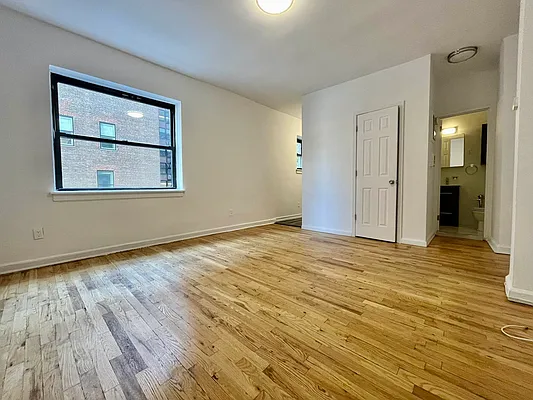 Rented by JM Preston Properties LLC | media 11