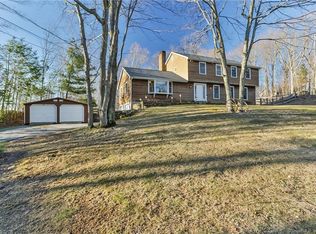 268 Governors Hill Rd, Oxford, CT 06478