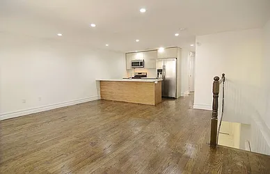 Rented by Park Property Advisors