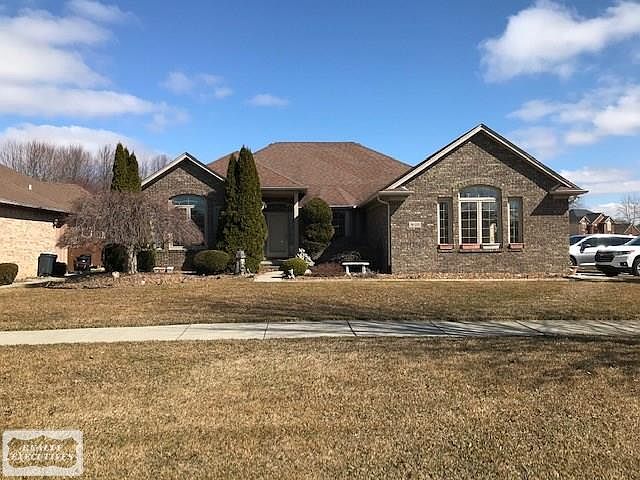 1st image of 36455 Saint Clair Dr