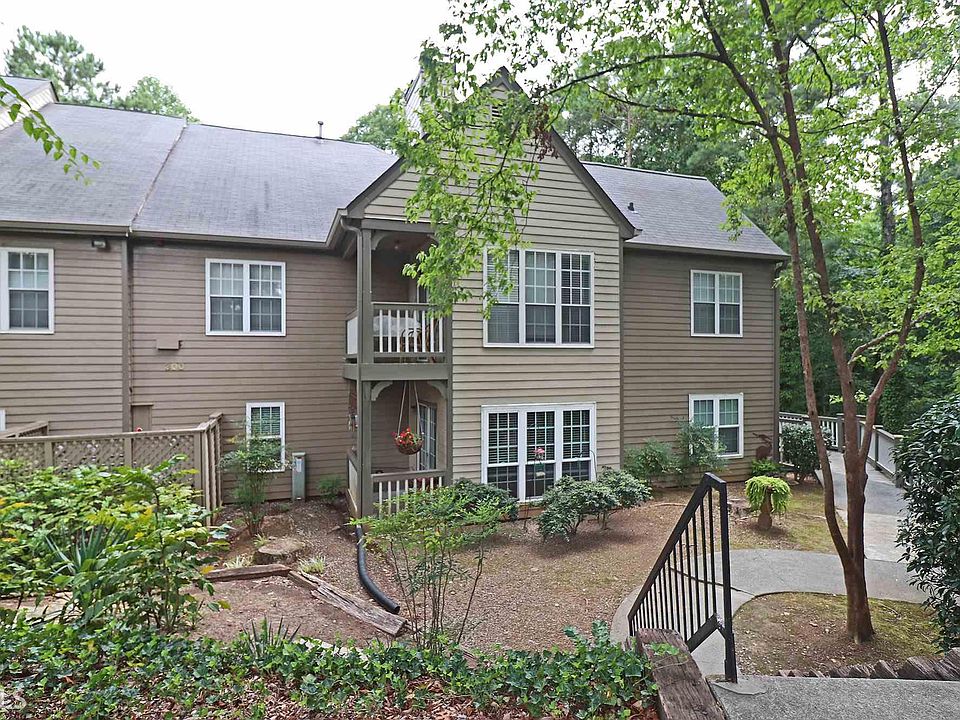 1st image of 306 Mill Pond Ct SE