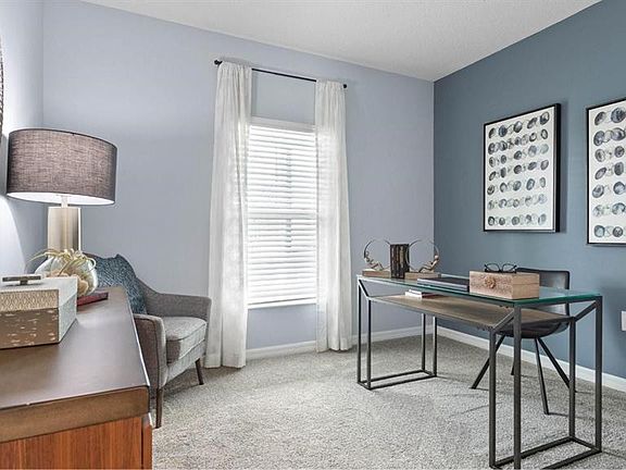 4th image of 1615 Marksman Rd