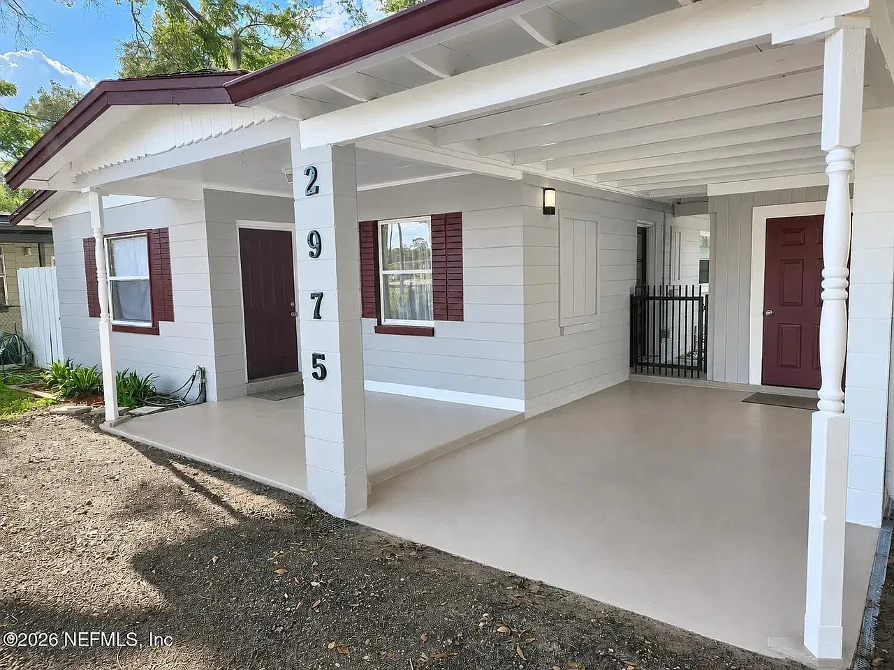 3 bed, 1074 sqft, $1,545 — Photo 2