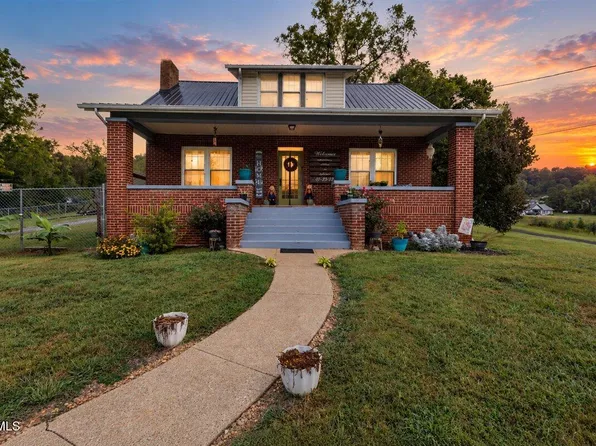 5028 Memorial Blvd, Kingsport, TN 37664
