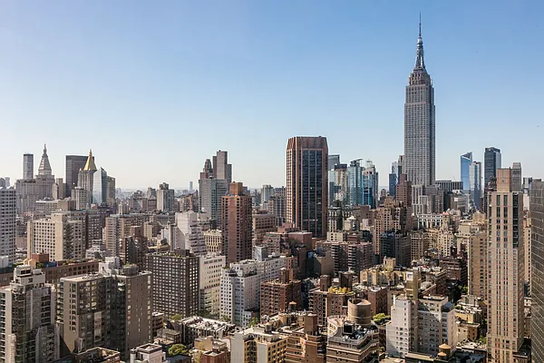 Rented by Compass | media 20