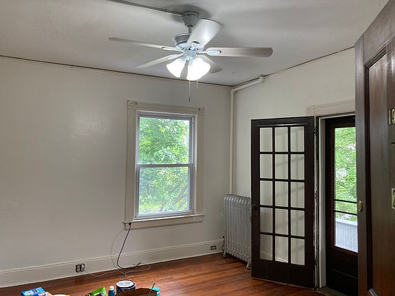 Living room bedroom combo