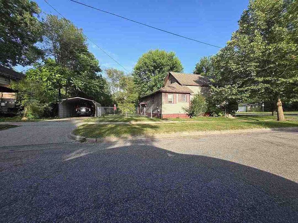2nd image of 208 W Thomas St