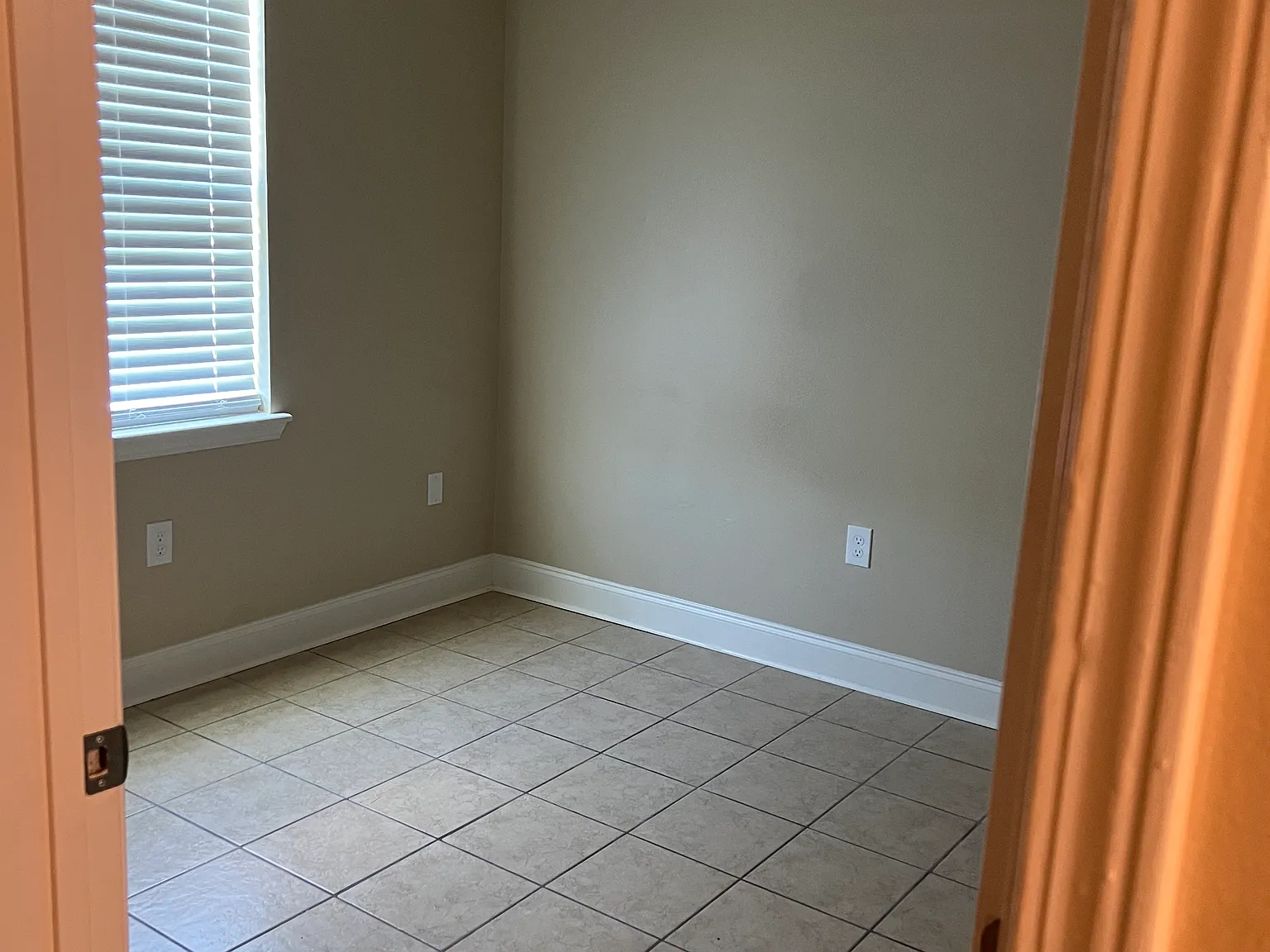 PinPoint Apartments — Photo 2