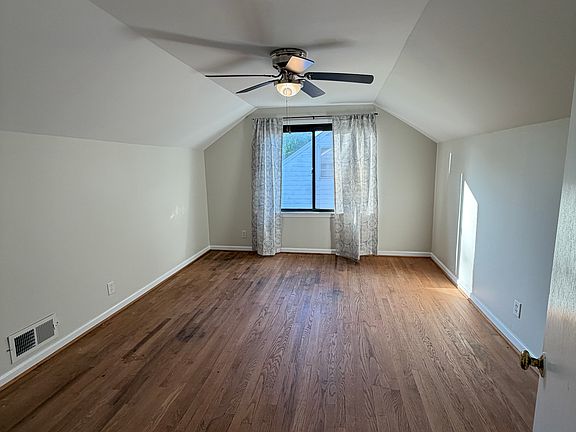 4th image of 2506 Ashbrook Ave