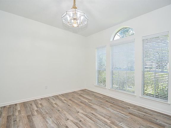 4th image of 1210 Windover Ct