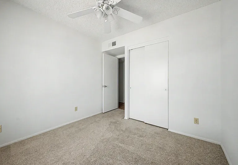 2822 E Willow Ave — Photo 25