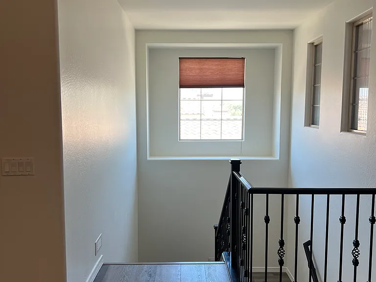 2901 E Iris Dr — Photo 55