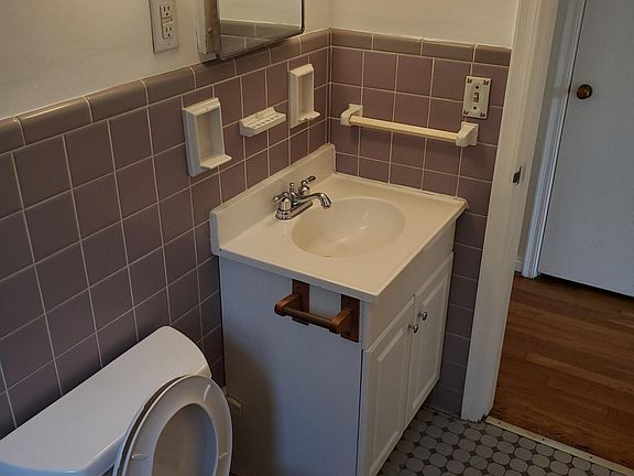 4th image of 6115 Dryden Ave APT 3