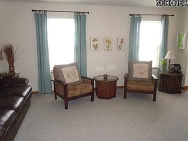 4th image of 7814 Elmhurst Dr