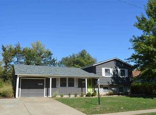 1810 SW 32nd St, Topeka, KS 66611