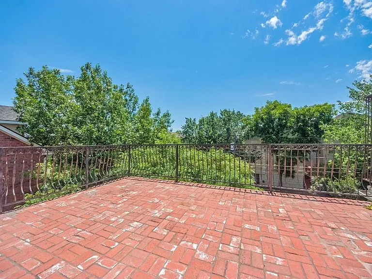 5713 Lewis St — Photo 26