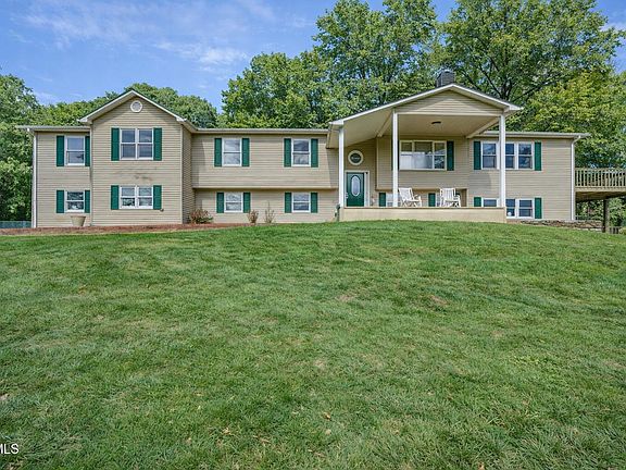 2nd image of 6181 Poplar Springs Rd #2