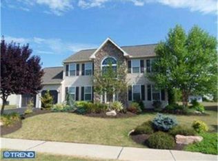 629 W Pine St, Leesport, PA 19533