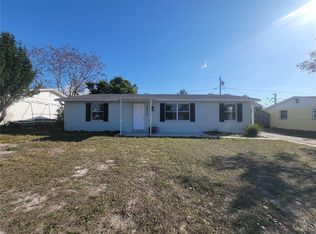 4214 Ridgefield Ave, Holiday, FL 34691