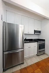 Rented by Manhattan Skyline