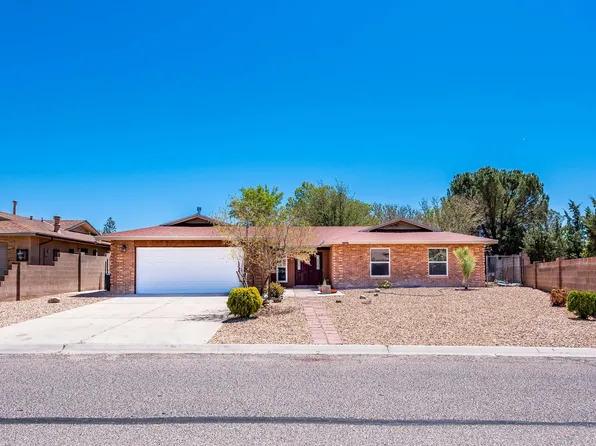 2670 Pinewood Dr SE, Rio Rancho, NM 87124
